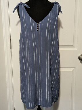 A.N.A Blue Swing Dress Sz XL Button & Shoulder Detail